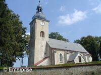 Farní kostel sv. Michala s areálem