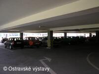 Parkoviště pod pavilonem A