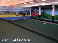 Golfarena_driving