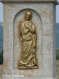 Kamenný kříž na Lučické spojce