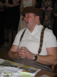 Obecní ples - život je hořký, bohudík